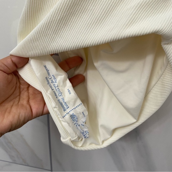 New! l*space Phoebe One Piece Swimsuit - Picture 10 of 13